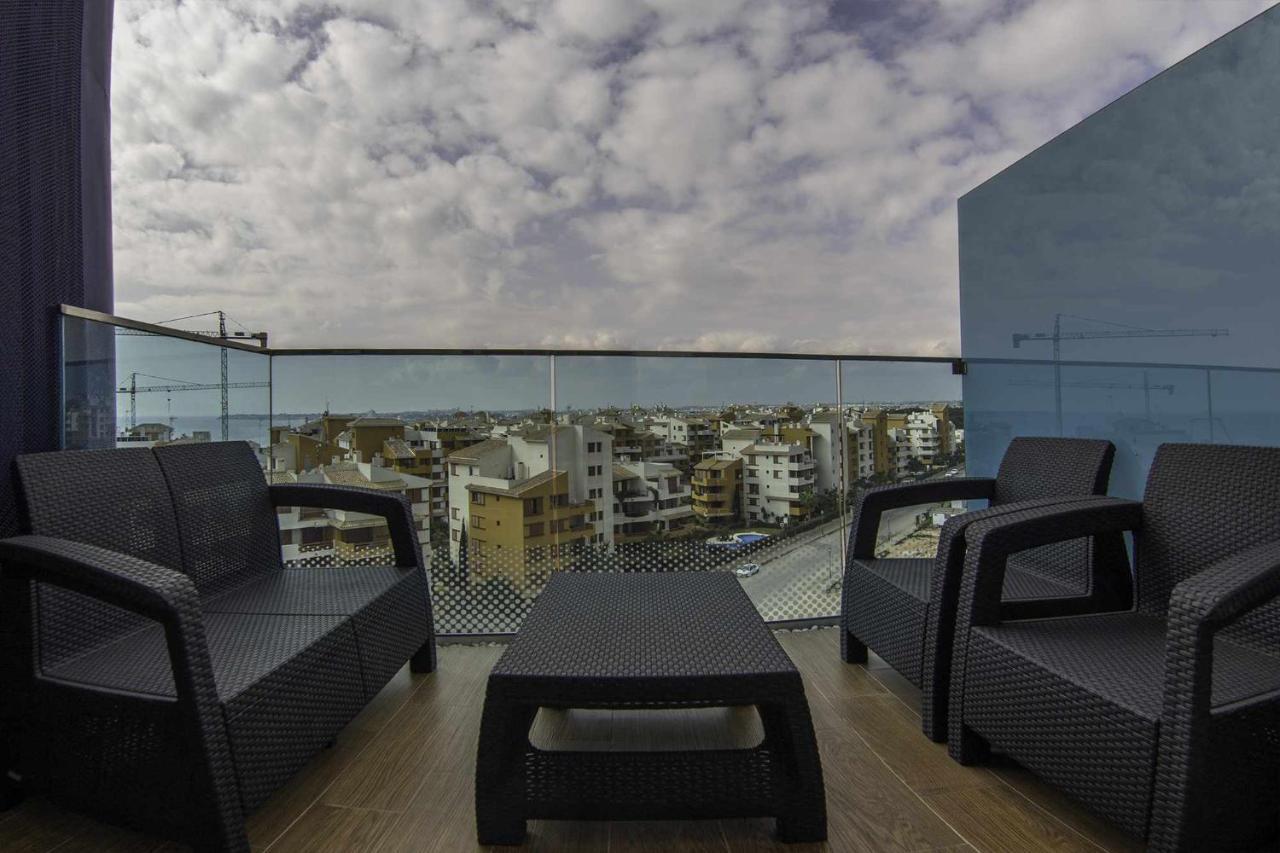 Apartamento Sea Senses Victoria Frente Al Mar Torrevieja Exterior photo