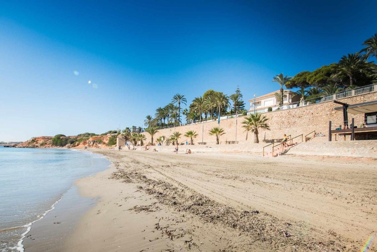 Apartamento Sea Senses Victoria Frente Al Mar Torrevieja Exterior photo